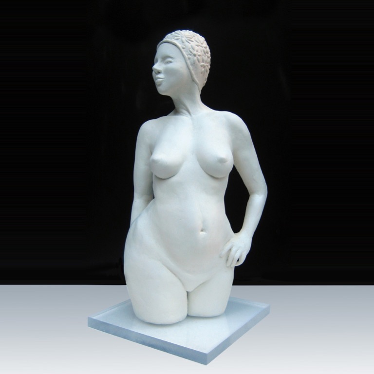 Cynthia - ceramic sculpture 